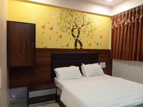 HOTEL PARAS PALACE